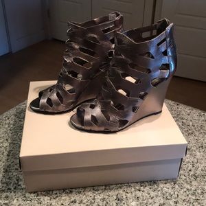 Almost new IN BOX silver wedges